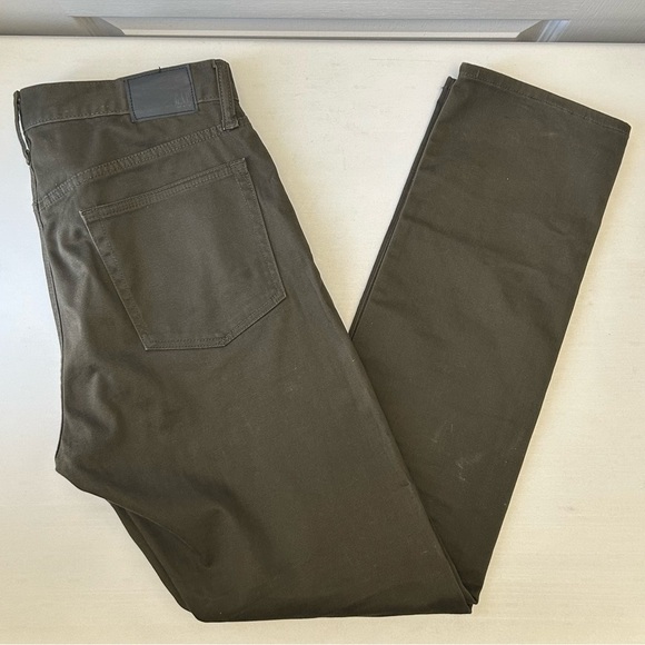 GAP Men's Soft Wear Slim Fit Denim Pants Dark Moss Khaki Green Size 32 - Picture 6 of 13